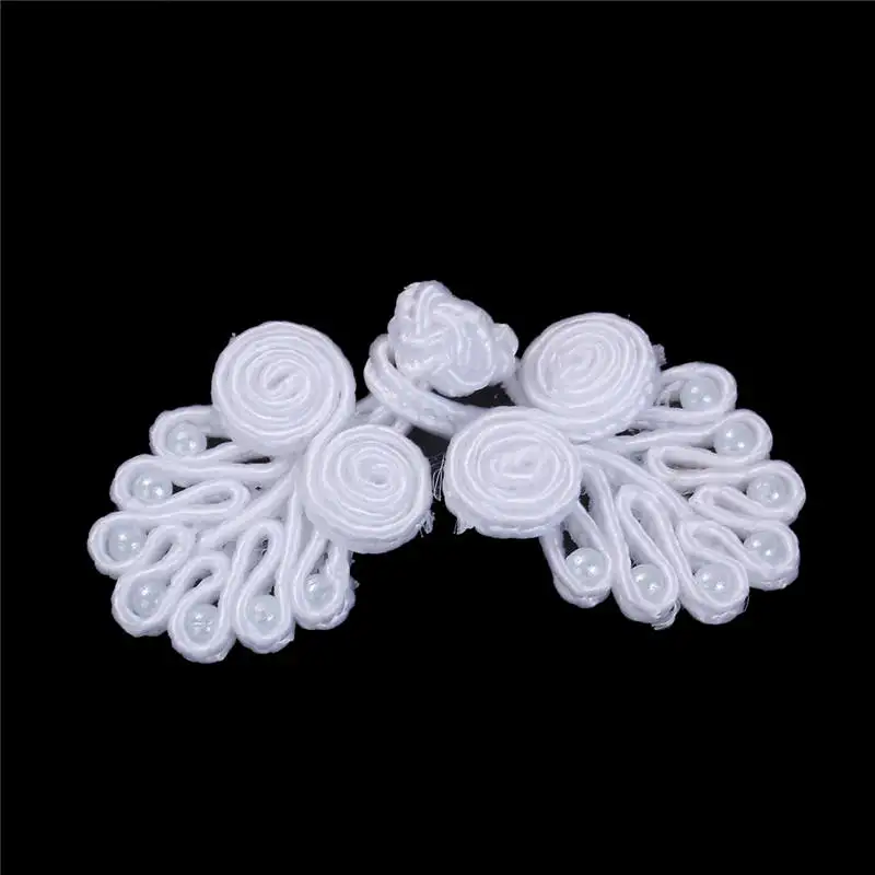 DoreenBeads 1 пара китайские лягушки пуговицы цветок с бусинами застежка китайский узел пуговицы Cheongsam Tang костюм 2,2*3,5 см 7 стилей - Цвет: white