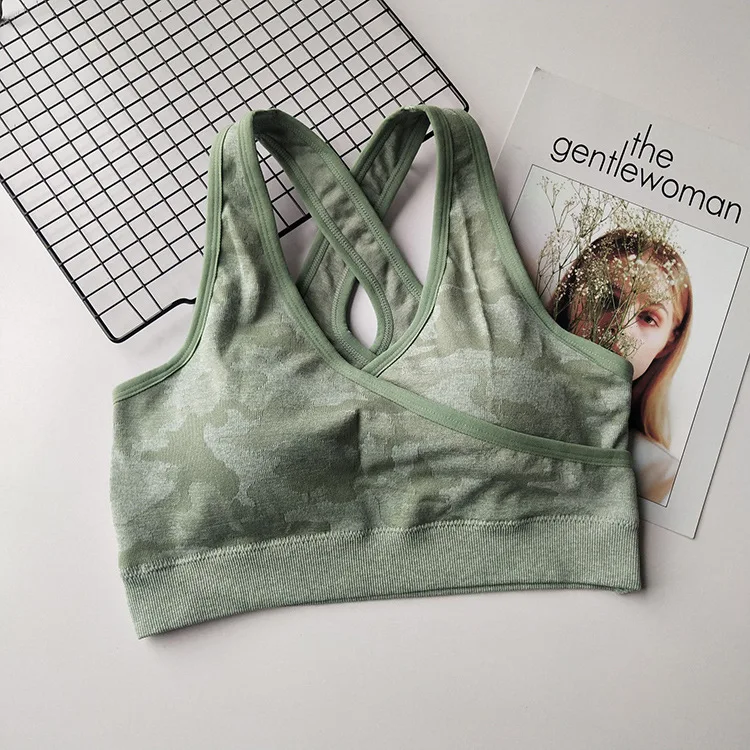 Камуфляжный спортивный бюстгальтер для женщин на лямках пуш ап йоги камуфляжный