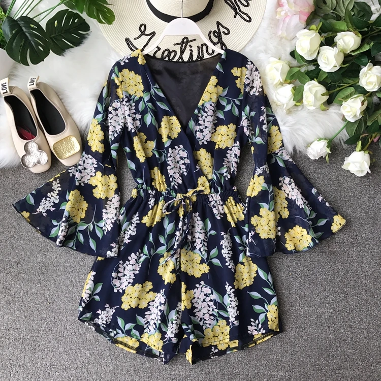 Цветочный короткий женский комбинезон с v-образным вырезом, пляжный Boho с принтом, с рюшами, сексуальный корейский элегантный шифоновый ромперы-туники, летний женский комбинезон