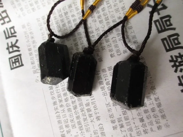 Необработанный черный турмалиновый кулон на шнурке ожерелье из турмалина