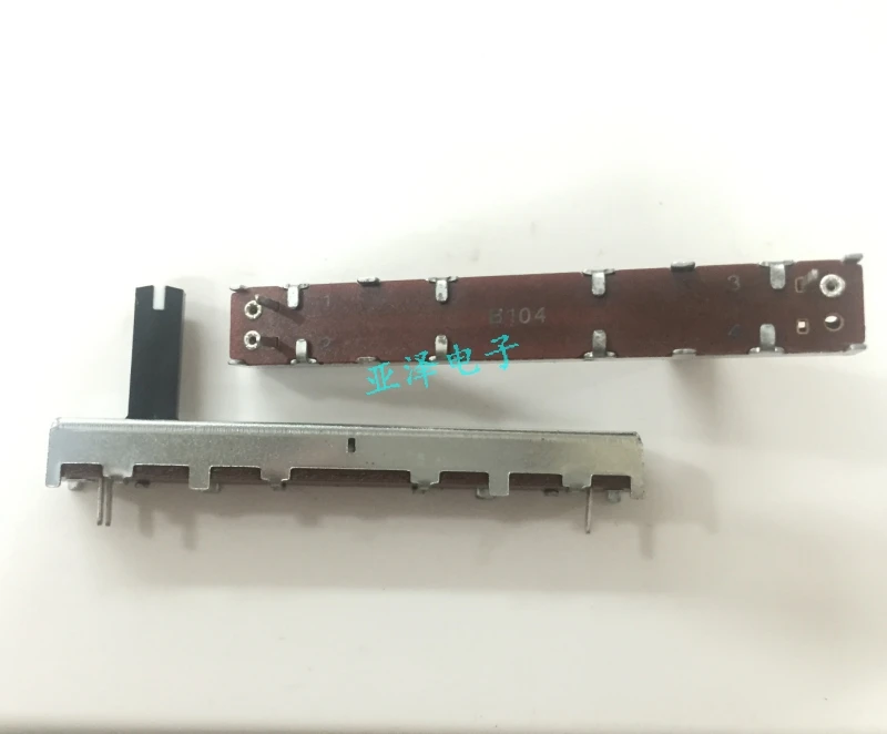6cm sliding potentiometer single B100K shaft length 15MM mixer 60MM straight slide B104 | Обустройство дома