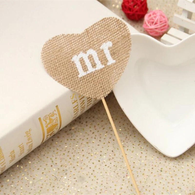 Один набор hessian Mr & Mrs знаки для милого украшения стола mr mrs Свадебный знак
