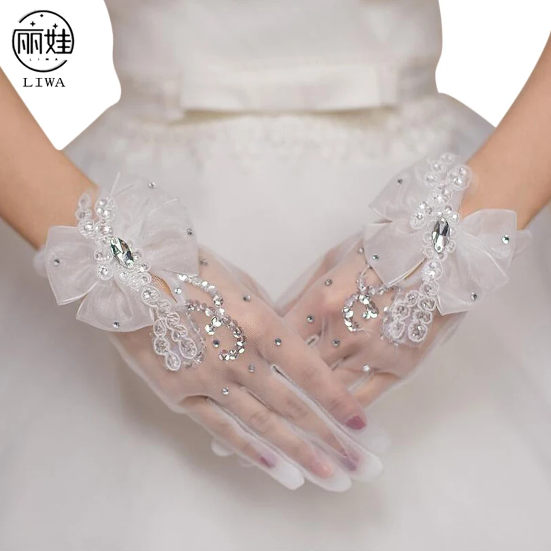 Branco laço luvas de renda com dedo 2016 acessórios do casamento luvas de noiva frisado curto luvas de casamento