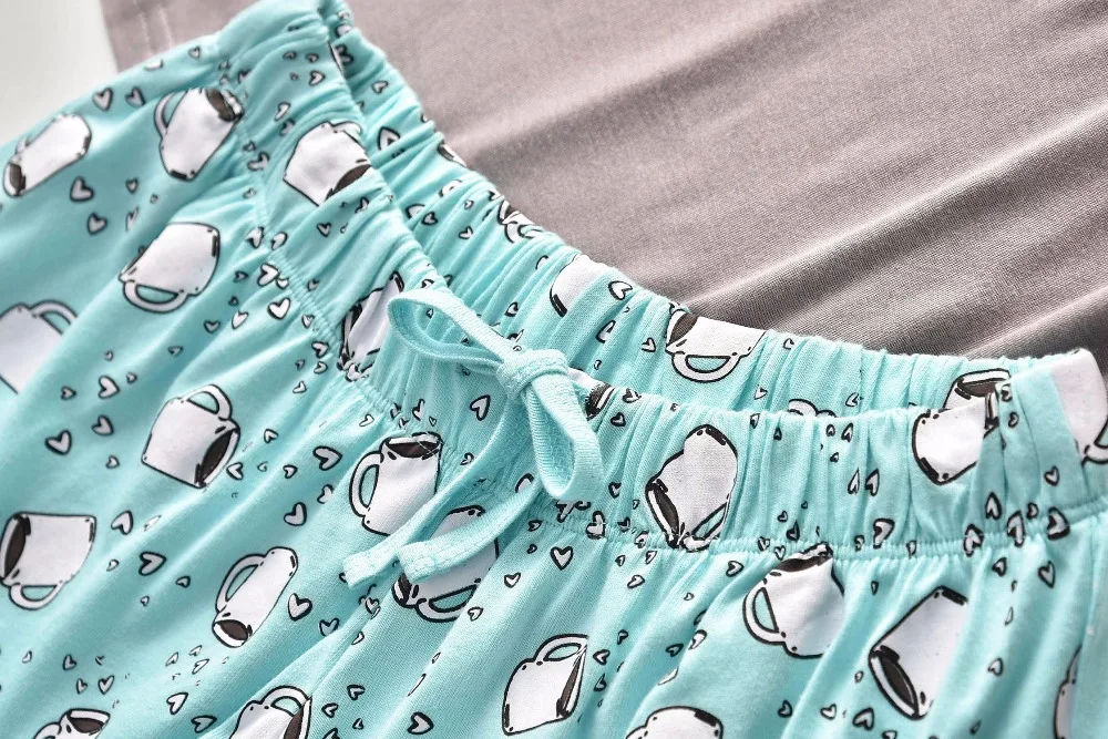 Женские пижамные комплекты со сладкими кофейными чашками, с принтом сердечек, серый, розовый цвет, повседневные пижамные комплекты, модные мягкие пижамы для женщин