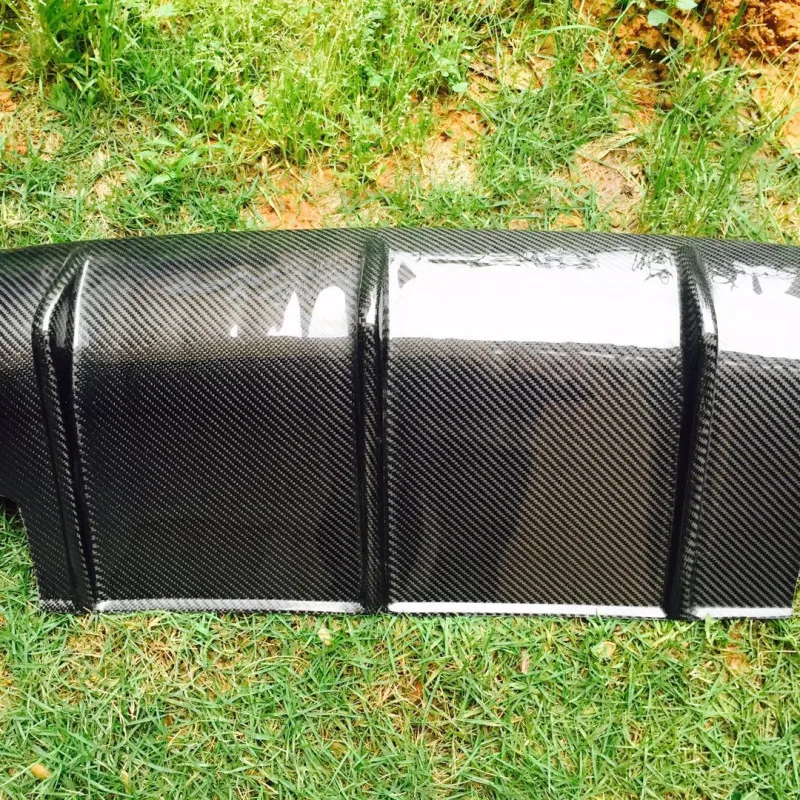 CF Автозапчасти для SAAB Автомобильный задний диффузор из углеродного волокна |