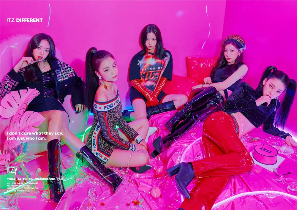 Золотой ITZY Kpop постеры корейские певцы глянцевые бумажные принты четкое изображение яркие цвета украшения дома - Цвет: Золотой