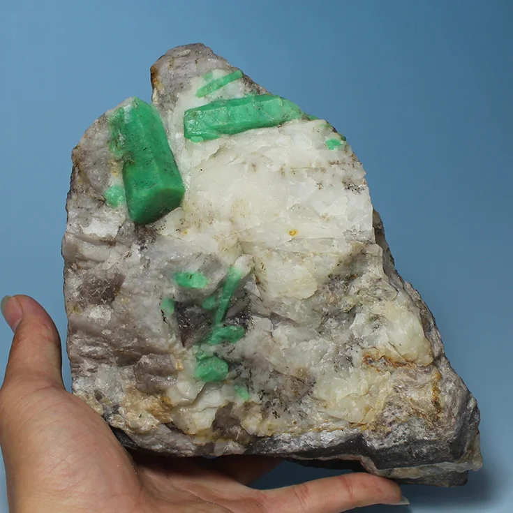 Ультратонкие Минеральные Кристаллы изумрудно зеленые натуральные грубые камни