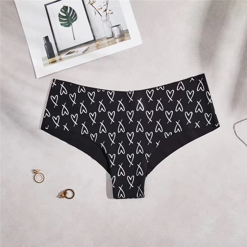 Exclusive new Sexy Seamless Briefs Fashion pink letters printing Women Panties Low Waist Briefs woman Underwear M/L