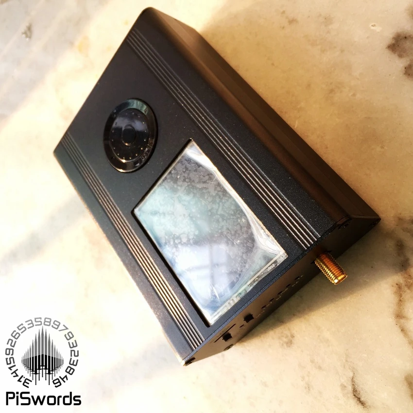 Последний portapack и hackrf один с хаос прошивкой tcxo и металлический чехол