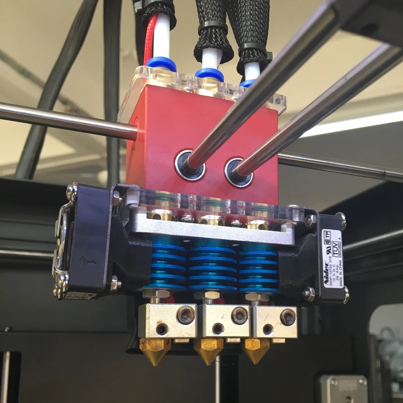 Рисунок 4 - Большой 3D принтер 300*250*520 мм