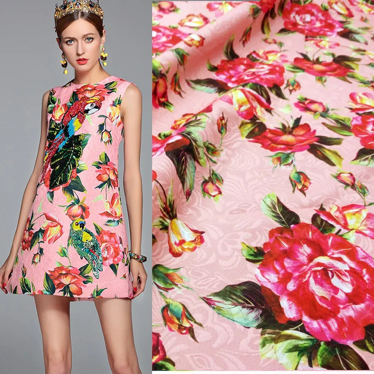 

Pink rose flowers Jacquard printed fabrics European and American brands with the same paragraph custom clothing fabrics