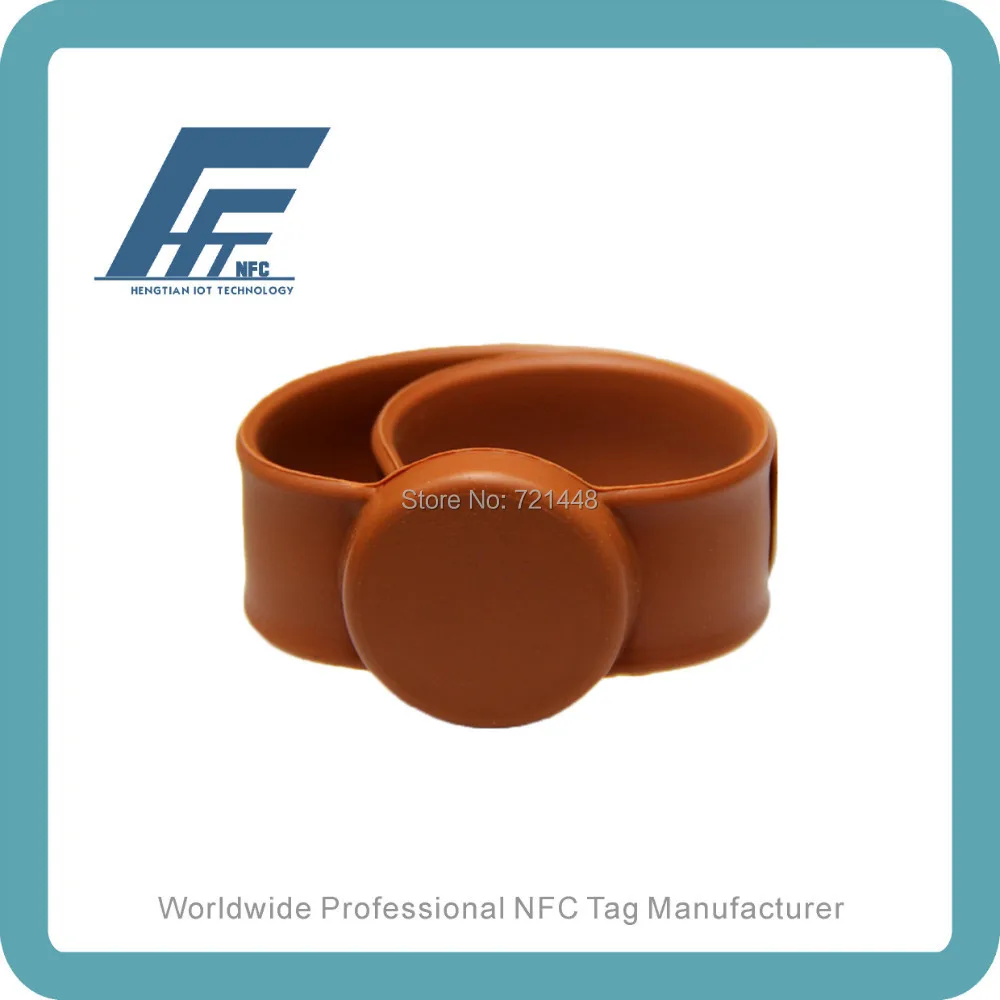 100pcs NFC Silicone Wristbands Brown Automatic Buckle Wristband NTAG213 Chip