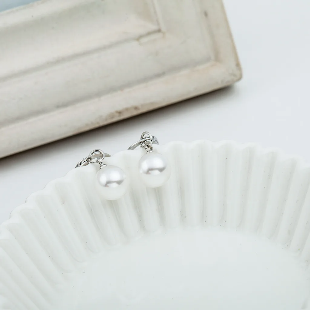 Корейский модный бутик Серебряная Сережка pearl s от производителя оптом один