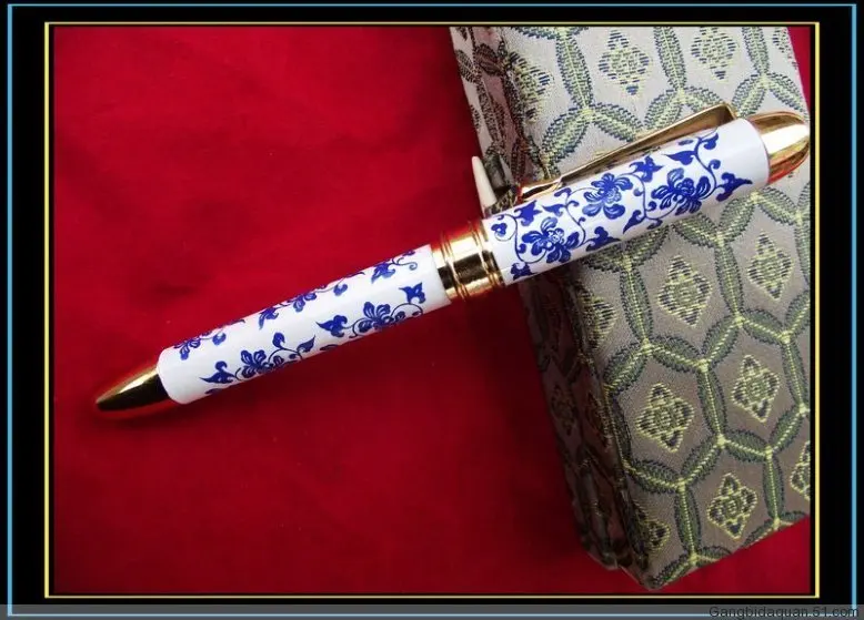 Лидер продаж перьевая ручка среднего и большого размера из белого синего фарфора