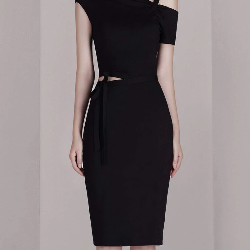 Женское платье-футляр с открытыми плечами Max Spri облегающее платье до колена