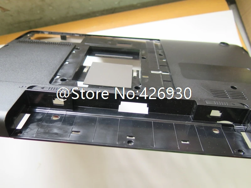 Нижний чехол для ноутбука Samsung RC510 BA75-02824A нижний корпус с основанием D черный новый