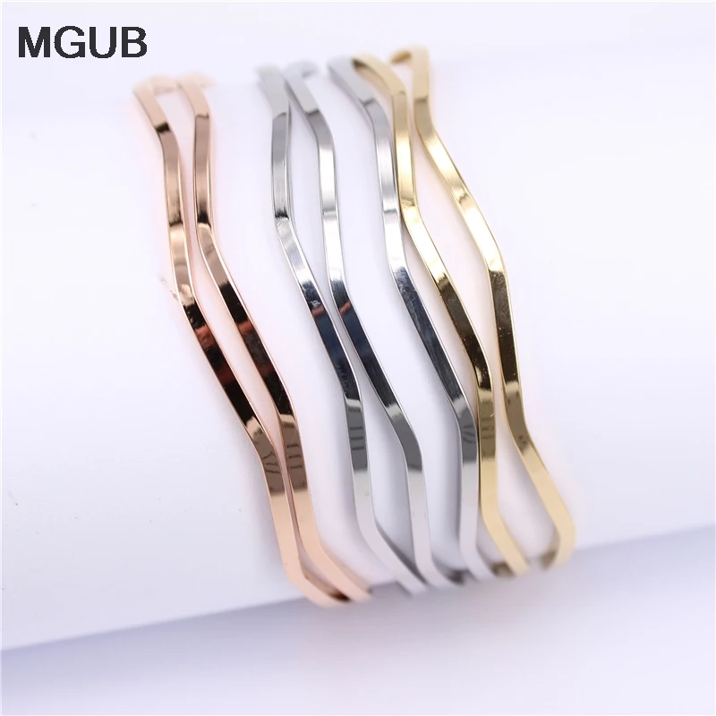

Top Quality combination gold color 316L stainless steel Bangles Do not fade Women jewelry LH584