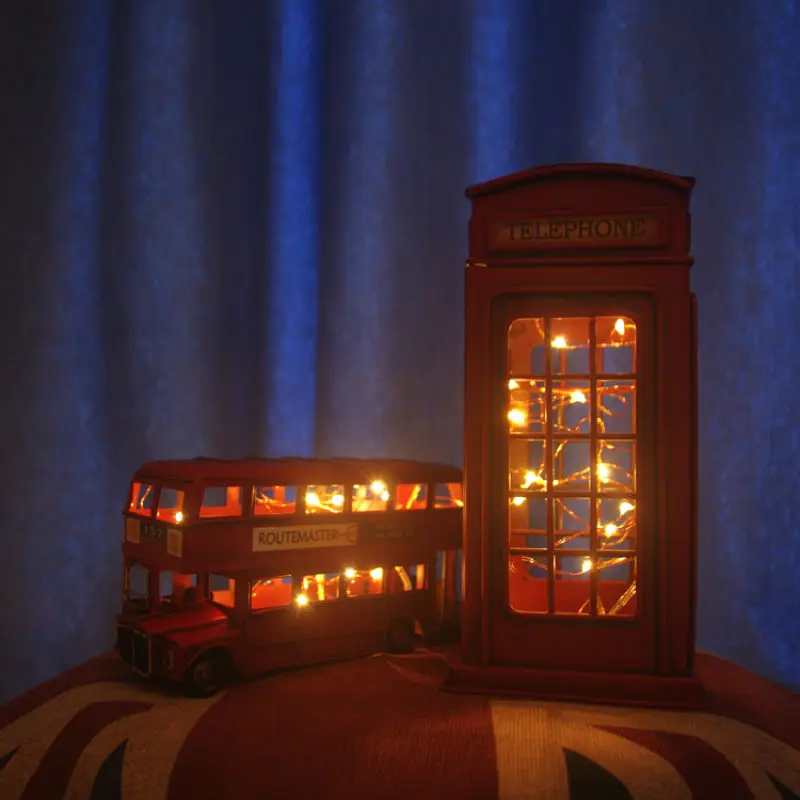 Cabine de Telefone Artesanato de Ferro Retro Londres Duplo Decker Ônibus Estatueta Modelo Luz Led Fotografia Adereços Decoração Mesa