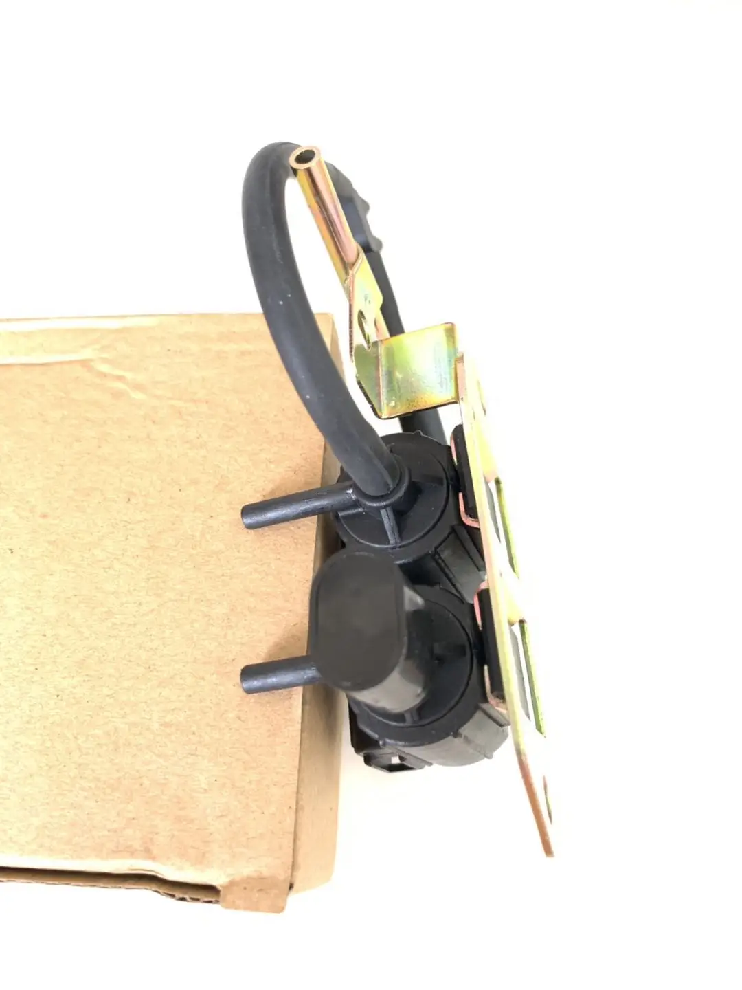 Электромагнитный клапан Freewheel MR263723 для Mitsubishi Pajero Montero Sport Challenger Nativa K94W K96W K97W