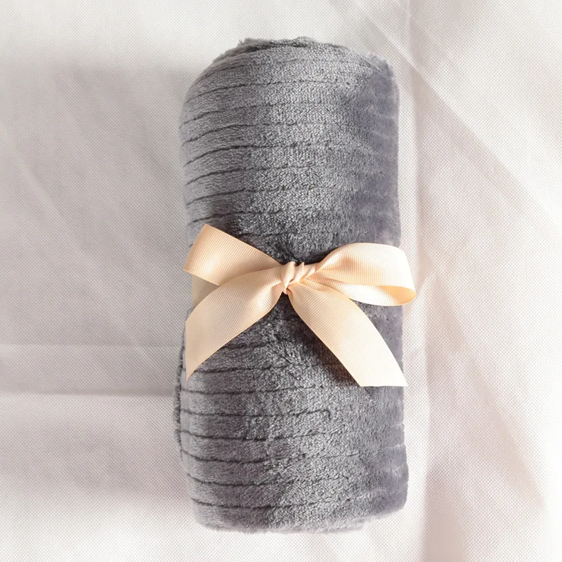 Маленькое фланелевое одеяло 70*100 см для использования в самолете/диване детское