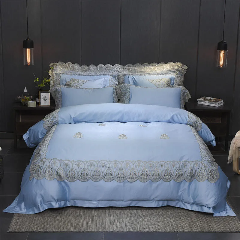 

New 4/6pcs Tencel Silky Luxury lace Bedding set Queen/King Size Embroidery Bed set Duvet cover Bed linen Pillowcases