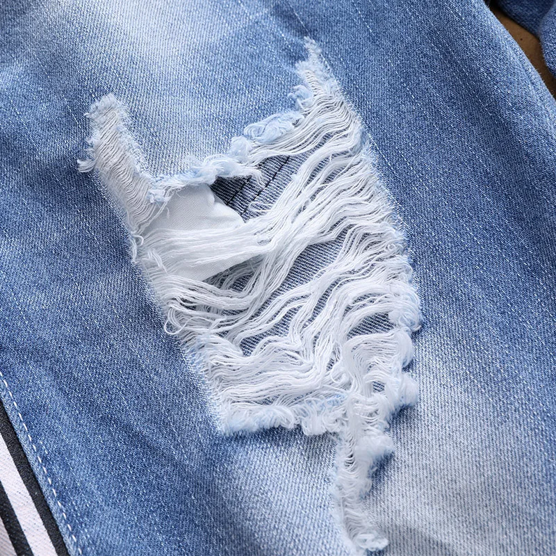 Джинсы мужские демисезонные в полоску с дырками | Мужская одежда