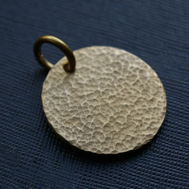 Keychain EDC brass copper Fangyuan stone broken lines on hand the key tag | Спорт и развлечения