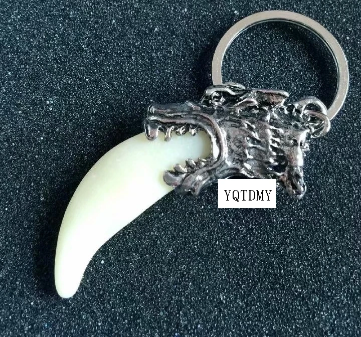 

15 pcs Gothic Tooth Imitation Demon Totem Biker Keychain Jewelry