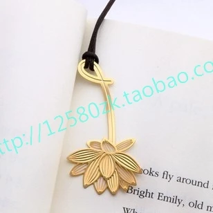 Personalized lotus empty thread metal bookmark