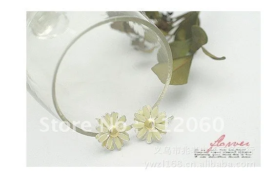 2012 New Arrivals Factory Price Free shipping Daisy earrings Wholesale 10 pieces/lot|earings wholesale|earrings shoeslot baby |
