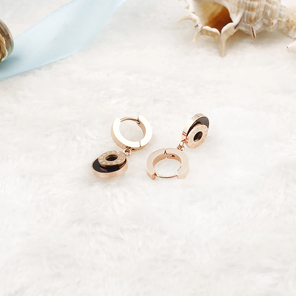 

Japanese fashion women stainless steel stud earrings hand earrings party earrings wedding for brides small