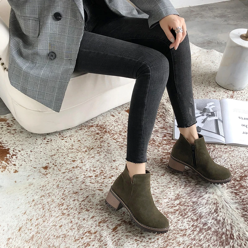 2019 зимние женские ботильоны из флока бархатная повседневная обувь Гладиаторы с