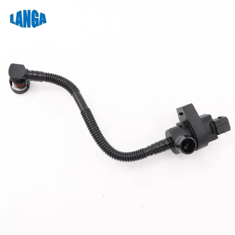 Клапан дыхательного клапана топливного бака для BMW E81 E87 E90 04 11 116i 316i N45 N45N B256 OE: