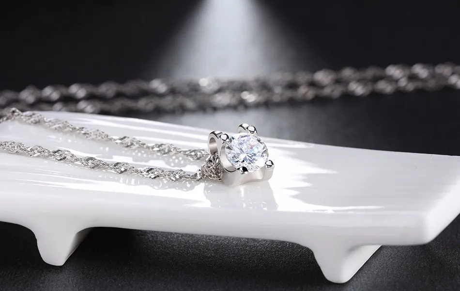 ORSA JEWELS Элегантный квадратный кулон с блестящим сердцем и огранкой стрелы прозрачный CZ Популярные циркониевые подвески ожерелья для женщин ON05