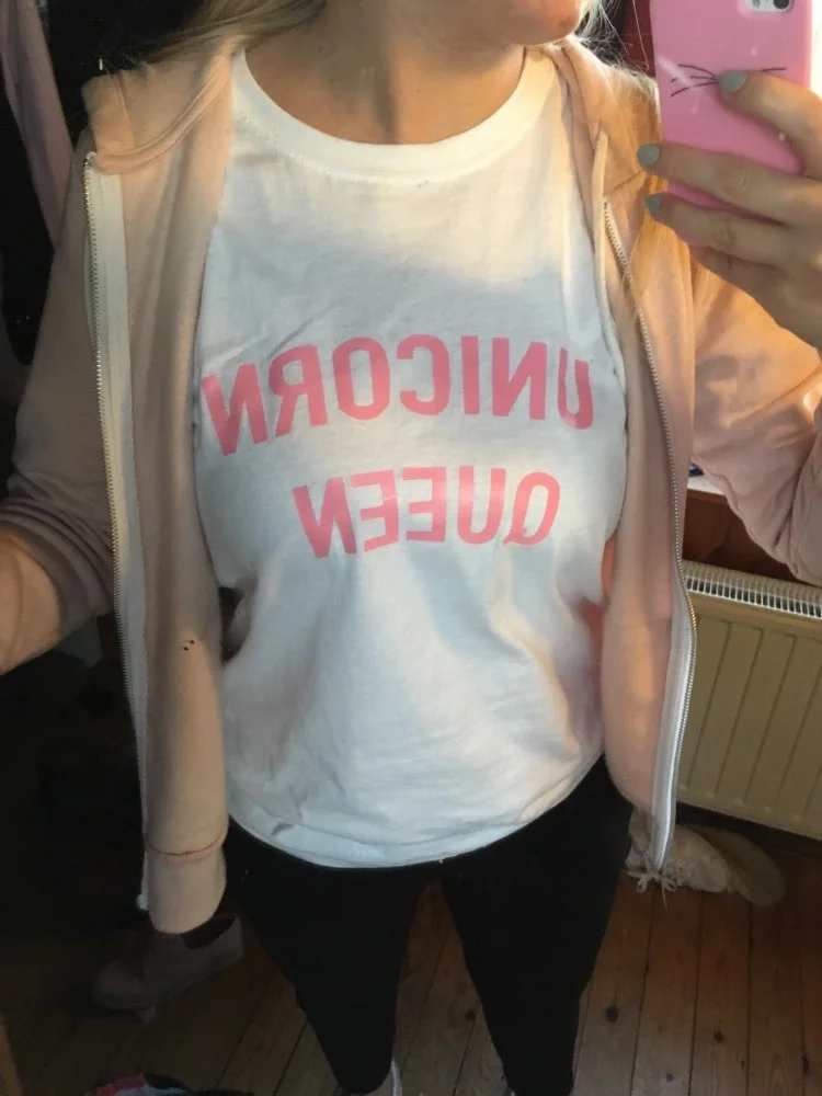 

Hip-hop Street Style T-shirt UNICORN QUEEN Letters Printed White Cotton Casual Tshirt Women grunge tumblr slogan cotton Tee Tops