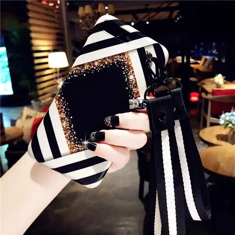 HTMOTXY Checkered Back Phone Cover For IPhone X 10 Fundas With Strap Lanyard Cases 7 8 6s 6 s Plus 6plus Coque |