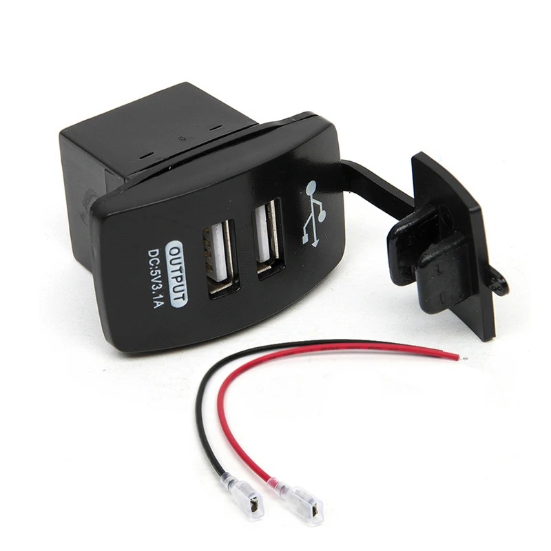 

Автомобильное зарядное устройство с двумя USB-портами, 5 В, 3,1 А