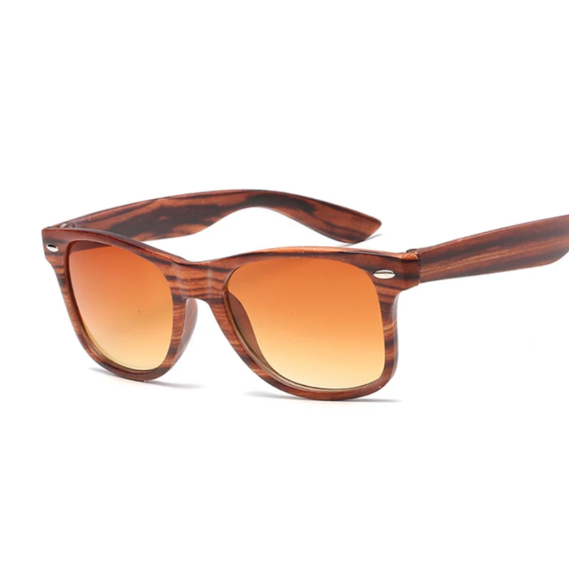 Fashion Square Sunglasses Women Designer Luxury Man/Women Black Sun Glasses Male Female Classic Vintage Imitation Wood Grain