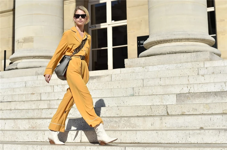 

Broad Legged Jumpsuits Hight Quality Casual Long Sleeve Loose Thin Fashion Women Jumpsuits Mid Waist Belted Pocket Spring 2019