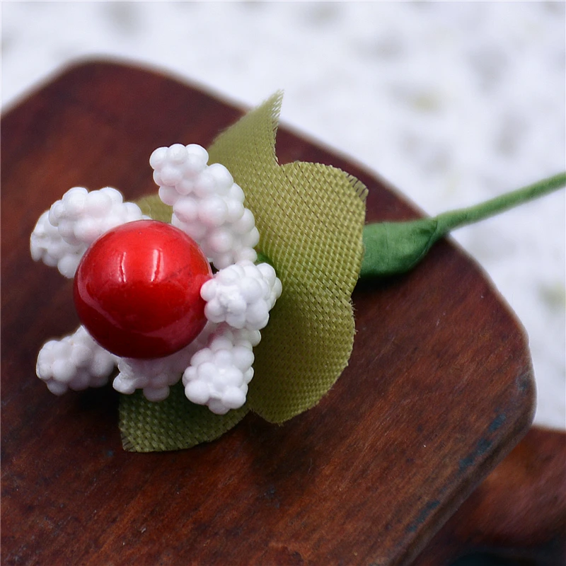 Пена вишни, черники и шар из искусственных цветов с 40 шт. в пучке, стебли с нитями для букета и листья для декорации коробки на свадьбу.