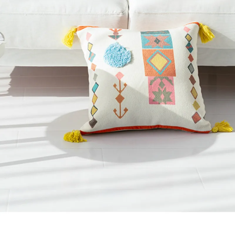 Cojines decorativos para sofa Morocco Геометрическая черно-белая пушистая наволочка с кисточкой Рождественский чехол для подушки