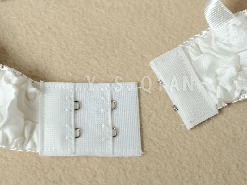 Однотонное женское двухстороннее шелковое бесшовное ультратонкое нижнее белье