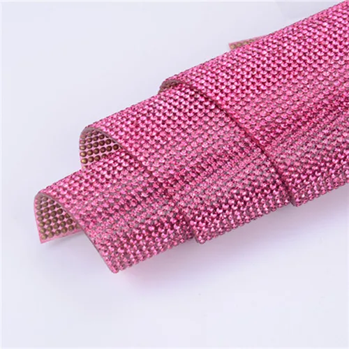 rose color Заводские Стразы 24*40 см 2 мм SS6 с кристаллами и бусинами, дизайн с железной сеткой, стразы, рулон кристаллов, свадебные украшения - Цвет: rose color