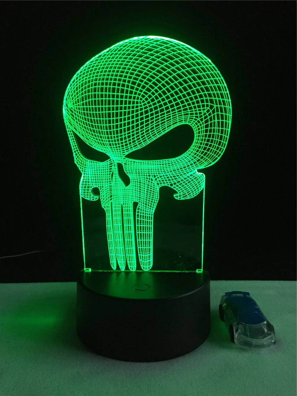 3D светильник в виде черепа с карателем светодиодный ночник USB разноцветный