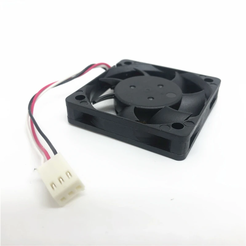 Вентилятор охлаждения Delta EFB0512LA 5010 50 мм 50*50*10 мм для графической карты