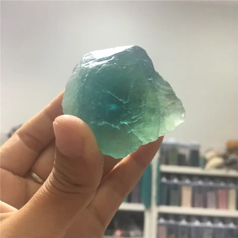 2 шт. красивые натуральные камни и минералы зеленый flourite необработанные драгоценные камни с лечебным действием, образцы кристаллов для украшения дома и свадьбы