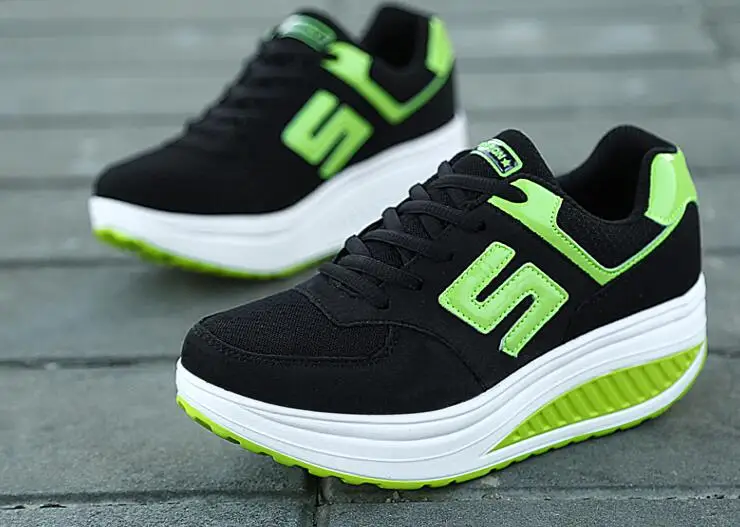 Akexiya/женские кроссовки на танкетке спортивная обувь с дышащей сеткой женская для