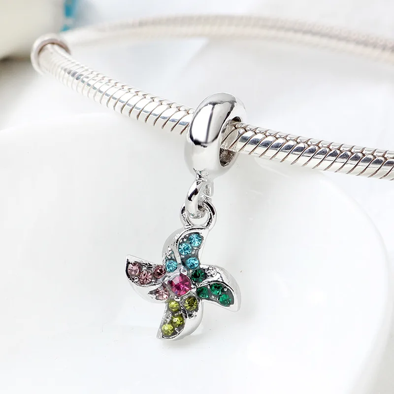 Новый оригинальный посеребренный бисер из сплава ослепительный Клевер висячий