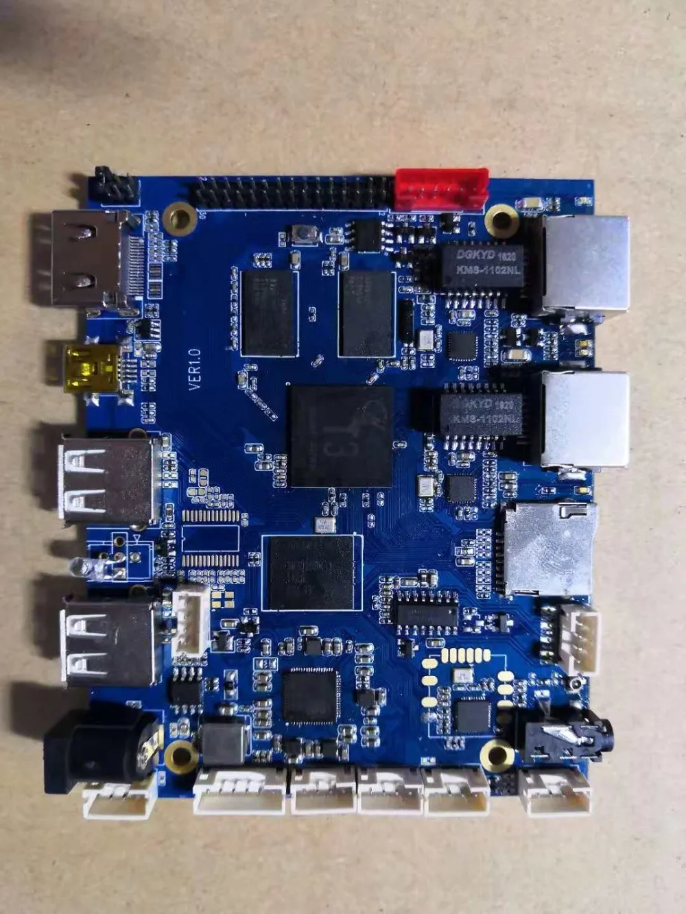 T3 двойной TCP/IP порт Andorid 4.4.2 / 6/0 RS232 DP LCD + Touch RJ45 x 2|Демонстрационные стенды| |