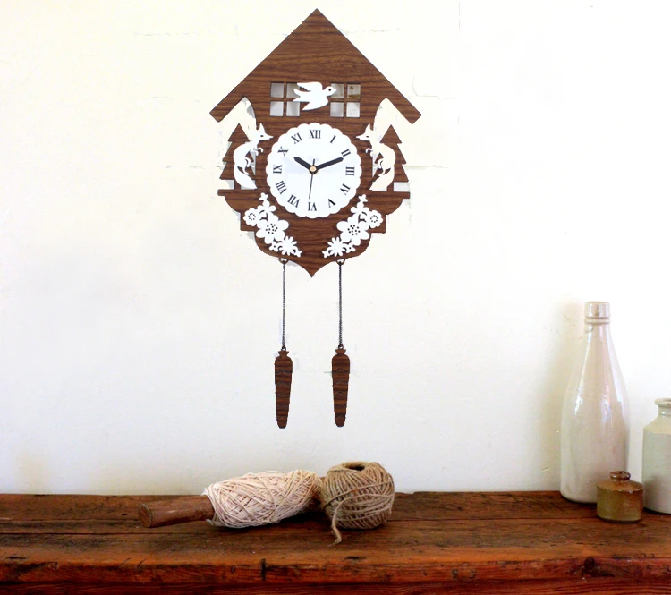 Новый стильный античном стиле имитирующие дерево цвет лесной дом форма